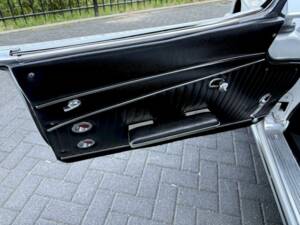 Immagine 17/35 di Chevrolet Corvette (1962)