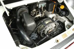 Image 24/30 of Porsche 911 Carrera 3.2 (1986)
