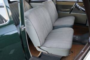 Image 7/50 of Mercedes-Benz 180 D (1958)