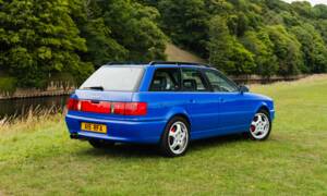 Image 3/45 of Audi RS2 Avant (1994)