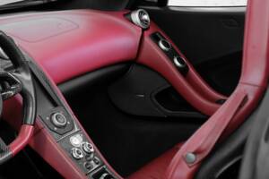 Bild 22/50 von McLaren 650S Spider (2016)