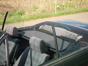 Bild 5/25 von BMW 320i (1990)