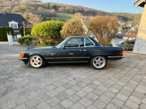 Image 5/12 of Mercedes-Benz 300 SL (1989)