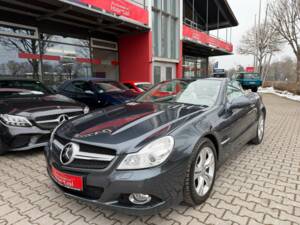 Bild 2/30 von Mercedes-Benz SL 350 (2008)