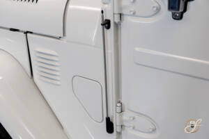 Image 19/21 de Toyota Land Cruiser FJ 40 (1981)