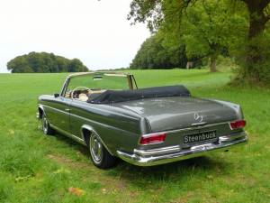 Mercedes-Benz 220 SE B Cabriolet (W 111) 1963