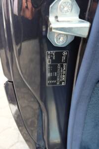 Image 56/70 de Mercedes-Benz CL 500 (1997)