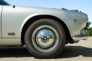 Image 32/50 de Jaguar XJ 6 4.2 (1970)