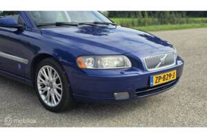 Bild 8/42 von Volvo V 70 2.5T (2005)