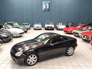 Bild 2/54 von Mercedes-Benz SLK 230 Kompressor (2002)