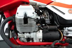 Image 19/36 of Moto Guzzi V 65 Lario (1990)