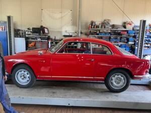 Bild 8/17 von Alfa Romeo Giulietta Sprint 1300 (1964)
