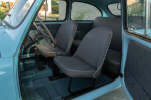 Image 26/49 of FIAT 600 (1957)