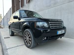 Bild 4/12 von Land Rover Range Rover 4.4 TDV8 Vogue SE (2012)