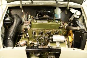 Image 18/50 of Riley Elf Mark I (1963)