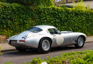 Image 3/27 of Jaguar E-Type &quot;Low Drag Coupé&quot; (1962)
