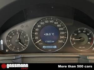 Bild 12/15 von Mercedes-Benz E 240 (2002)