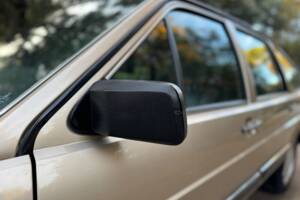 Image 4/57 of Volkswagen Passat 2.0 (1987)