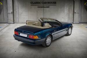 Image 5/100 de Mercedes-Benz SL 280 (1995)