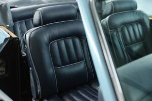 Image 31/48 of Rolls-Royce Corniche I (1980)