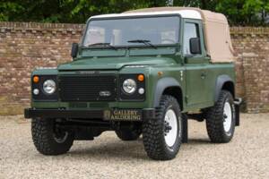 Immagine 33/50 di Land Rover 90 (1990)