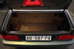 Image 11/14 of Mercedes-Benz SL 280 (1994)