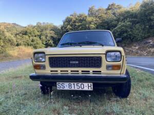 Image 3/8 of SEAT 127 (1976)