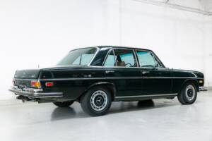 Image 4/26 of Mercedes-Benz 280 SE 4,5 (1972)