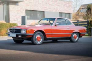 Image 1/24 de Mercedes-Benz 450 SL (1979)