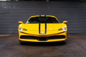 Immagine 16/61 di Ferrari SF90 Stradale (2021)