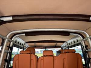 Bild 68/100 von Land Rover Defender 110 (2014)
