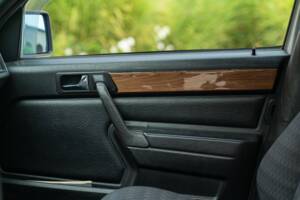 Image 23/50 of Mercedes-Benz 190 E 1.8 (1991)