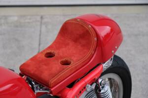 Image 6/44 of Moto Guzzi DUMMY (1972)