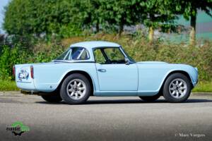Image 22/43 of Triumph TR 4 (1962)