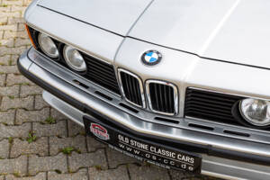 Afbeelding 2/36 van BMW 633 CSi (1977)