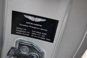 Image 49/50 de Aston Martin V12 Vanquish (2001)