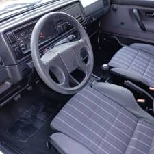 Bild 55/63 von Volkswagen Golf II GTi 1.8 (1989)
