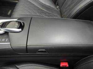 Bild 23/99 von Mercedes-Benz Maybach S 500 (2015)