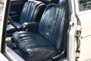 Imagen 26/38 de Mercedes-Benz 300 SEL 3.5 (1970)