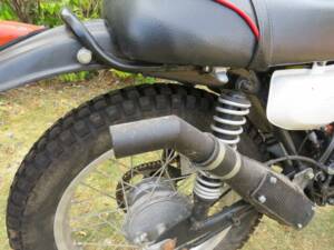 Bild 30/36 von Suzuki TS 125 (1975)