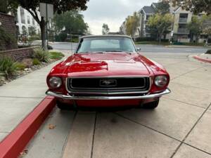 Image 17/50 of Ford Mustang 200 (1968)