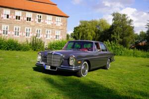 Bild 1/16 von Mercedes-Benz 280 S (1971)