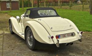 Image 21/50 of Bentley R-Type (1953)