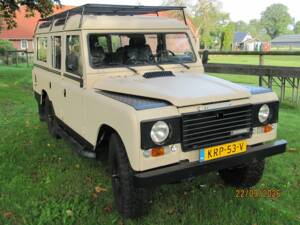 Afbeelding 1/8 van Land Rover 109 (1983)
