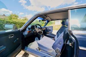 Bild 65/99 von Mercedes-Benz 230 CE (1983)