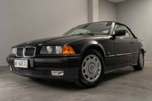 Imagen 1/46 de BMW 318i (1995)