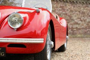 Image 23/50 of Jaguar XK 120 SE OTS (1954)