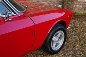 Image 48/50 of Alfa Romeo 2000 GTV (1972)
