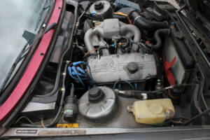 Image 26/30 of BMW 320i (1982)