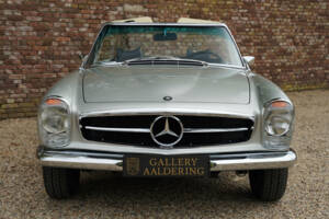 Immagine 5/50 di Mercedes-Benz 280 SL (1969)